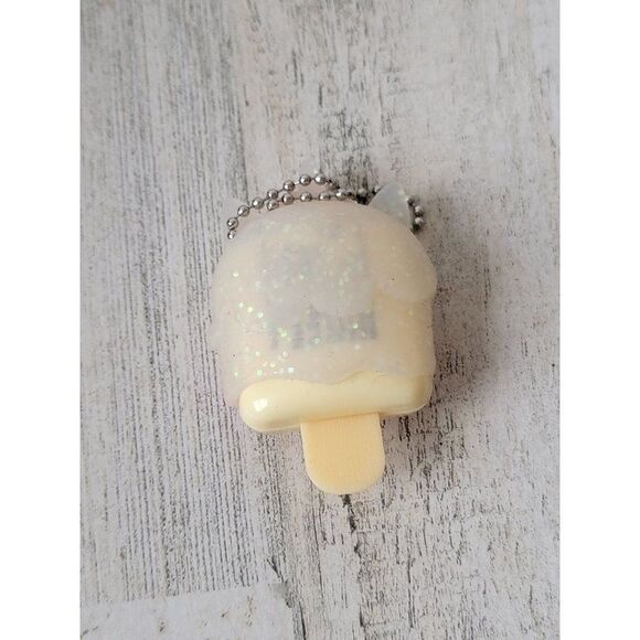 Unicorn rubber popsicle glitter keychain toy figure - Picture 4 of 4